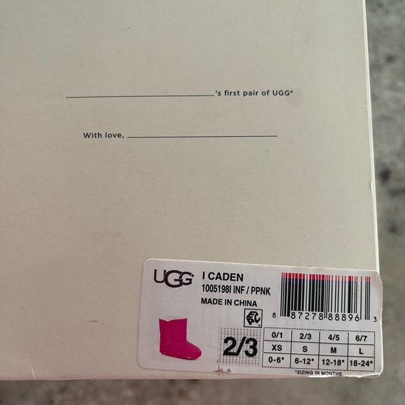Ugg Infant hot pink boots size 2/3 - Picture 3 of 5